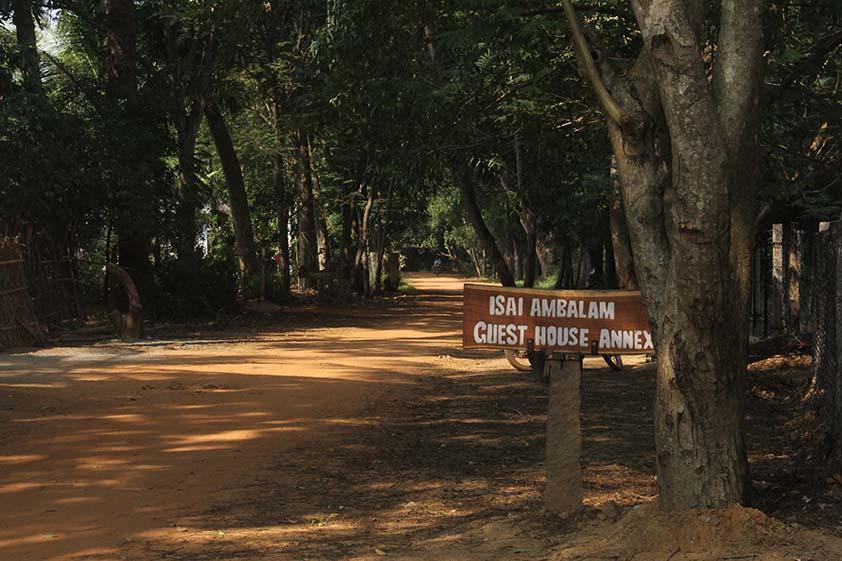 The Annex, Isai Ambalam Guest House Auroville Ngoại thất bức ảnh