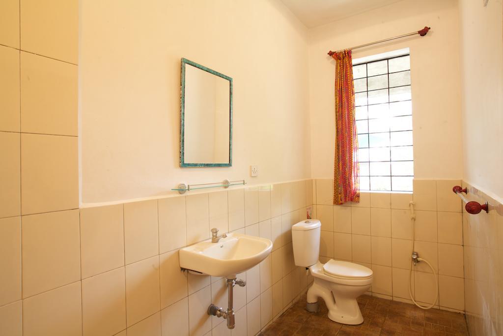 The Annex, Isai Ambalam Guest House Auroville Ngoại thất bức ảnh