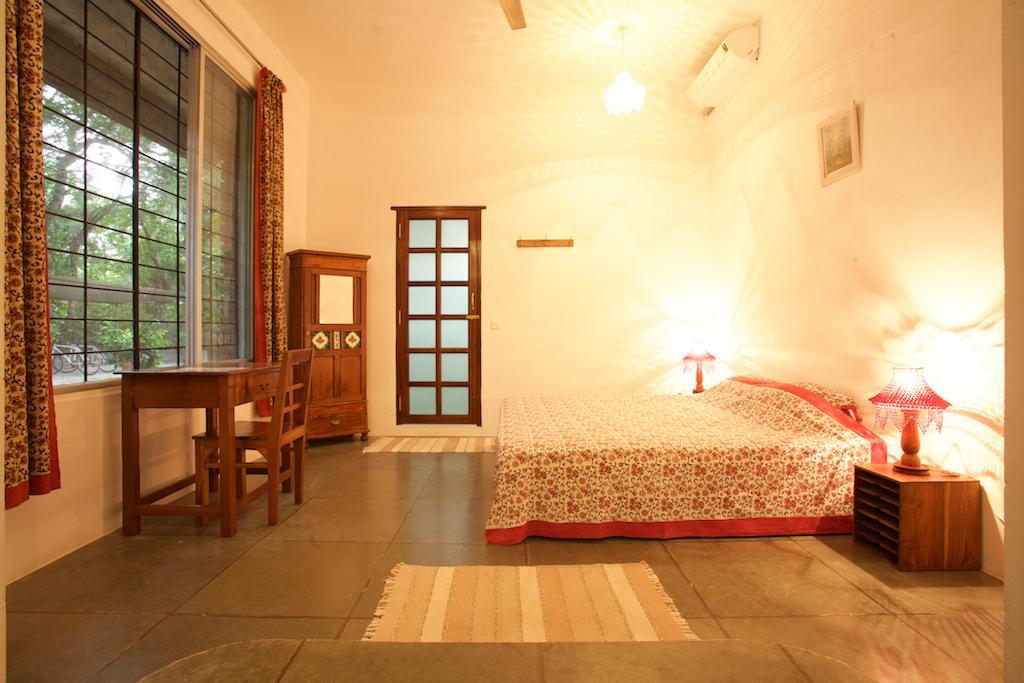 The Annex, Isai Ambalam Guest House Auroville Ngoại thất bức ảnh